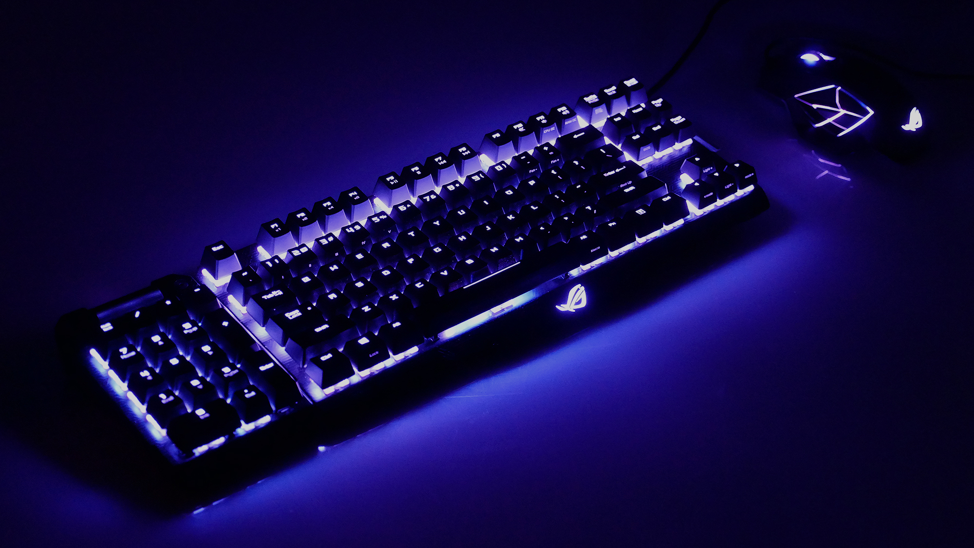 Клавиатура nvidia. Игровая клавиатура арт. ASUS. Клавиатура 4к обои. Gaming Keyboard 2048x960.