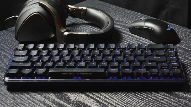 Практическая проверка: игровая клавиатура ROG Falchion – компактность без компромиссов