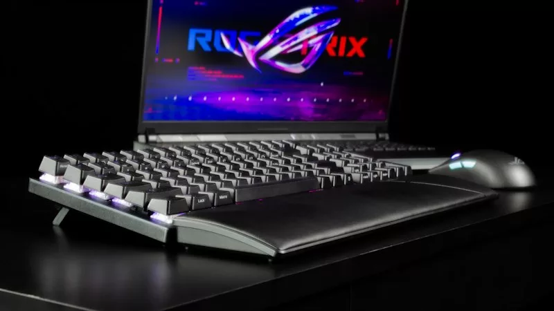 Hands-on: the ROG Strix Scope II 96 Wireless keyboard keeps the numpad, stays slim