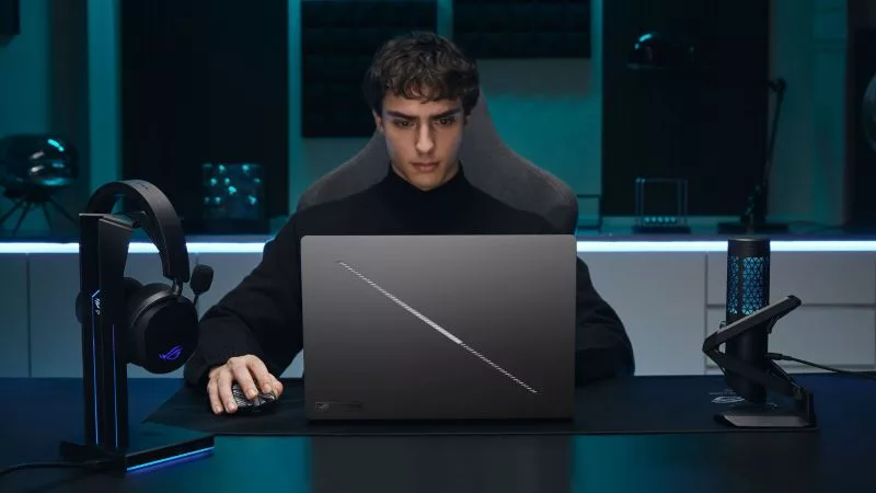薄型・軽量設計と高性能冷却システムの両立 -ROG Zephyrusシリーズ